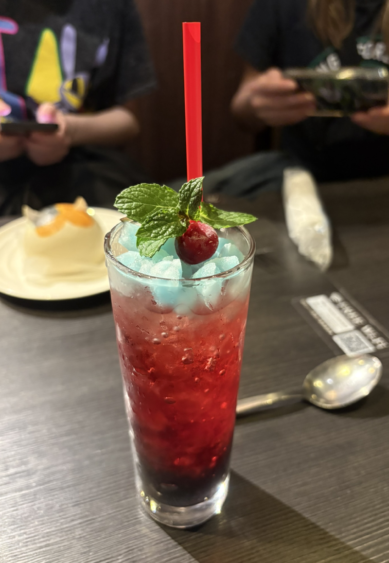 A Drink at the Final Fantasy Eorzea Cafe